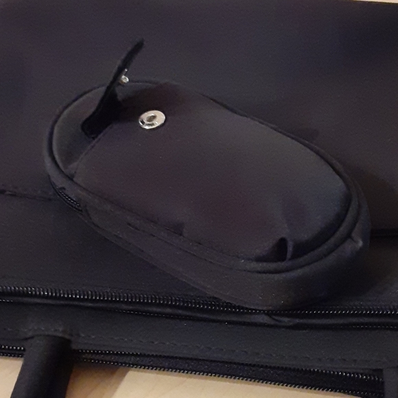 Business Multi Function Tote - Picture 15 of 17